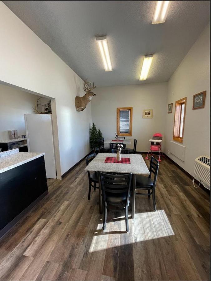 Glendive Lodge エクステリア 写真